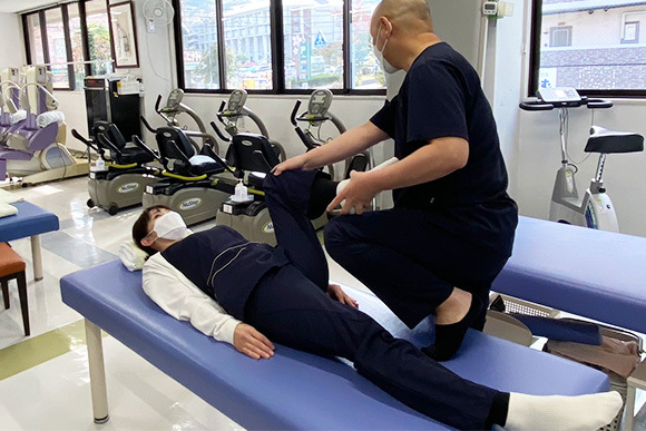 古川ひでき整形外科医院　リハビリ室